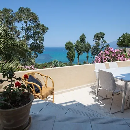 La Citadelle Appartements Saint-Florent  Zimmer foto